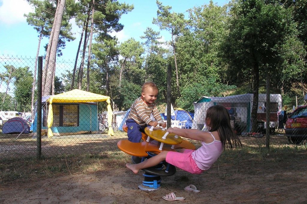 jeux pour enfants camping